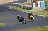 enduro-digital-images;event-digital-images;eventdigitalimages;mallory-park;mallory-park-photographs;mallory-park-trackday;mallory-park-trackday-photographs;no-limits-trackdays;peter-wileman-photography;racing-digital-images;trackday-digital-images;trackday-photos